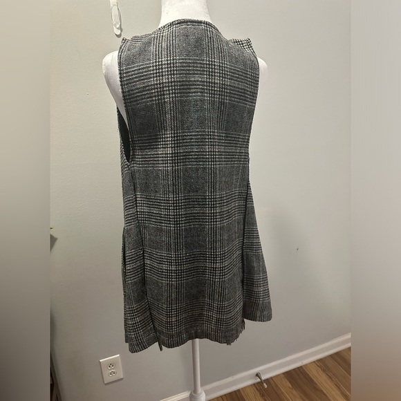 Democracy Womens Gray Plaid Fringe Edge Draped Sleeveless Vest Small - Picture 7 of 12